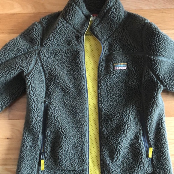 mountain pile fleece jacket
